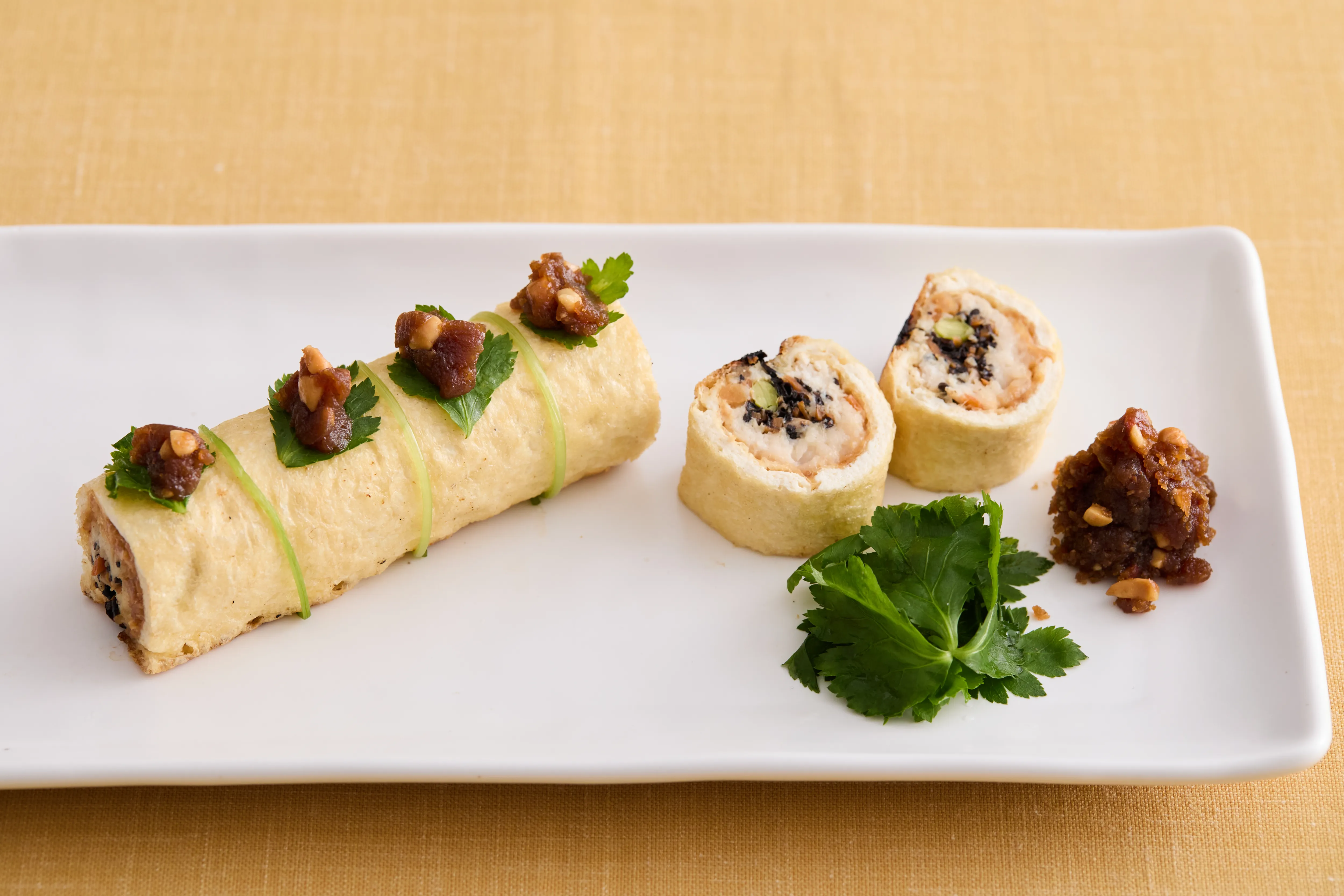 料理部門最優秀賞 エスニック風ピナバタもち米焼売